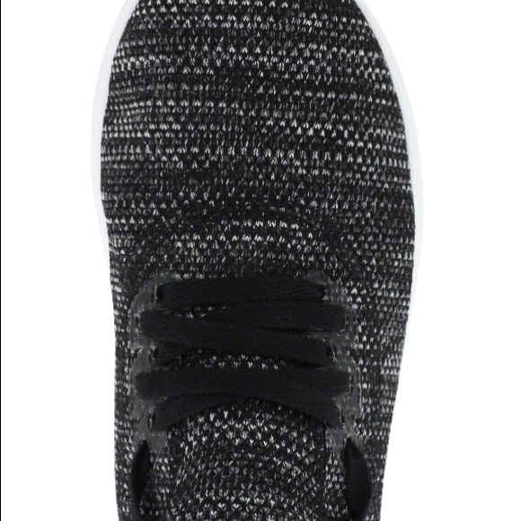 Athletic Works Women’s Comfort Trainer Wide Width - Picture 2 of 5